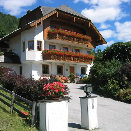 Gruber Alexandra Apartment *
